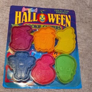 Lisa Frank Halloween Cookie Cutters Set